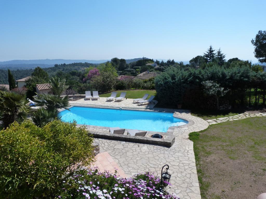 Hôtel La Bastide Des Senteurs à Peymeinade Extérieur photo