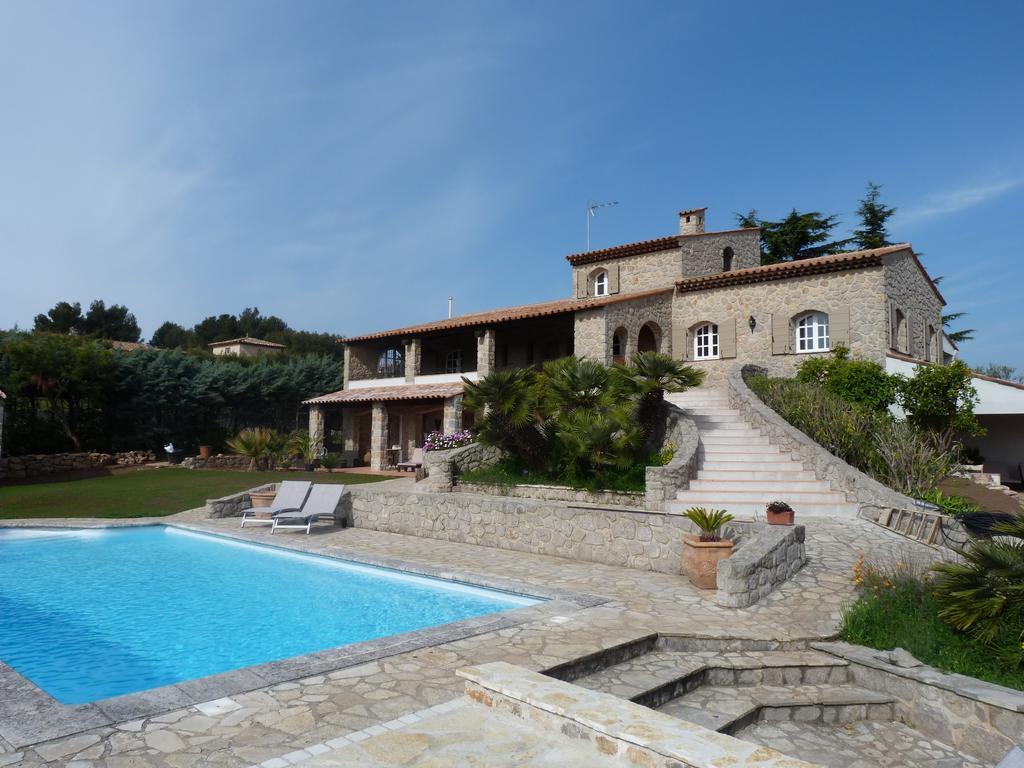 Hôtel La Bastide Des Senteurs à Peymeinade Extérieur photo