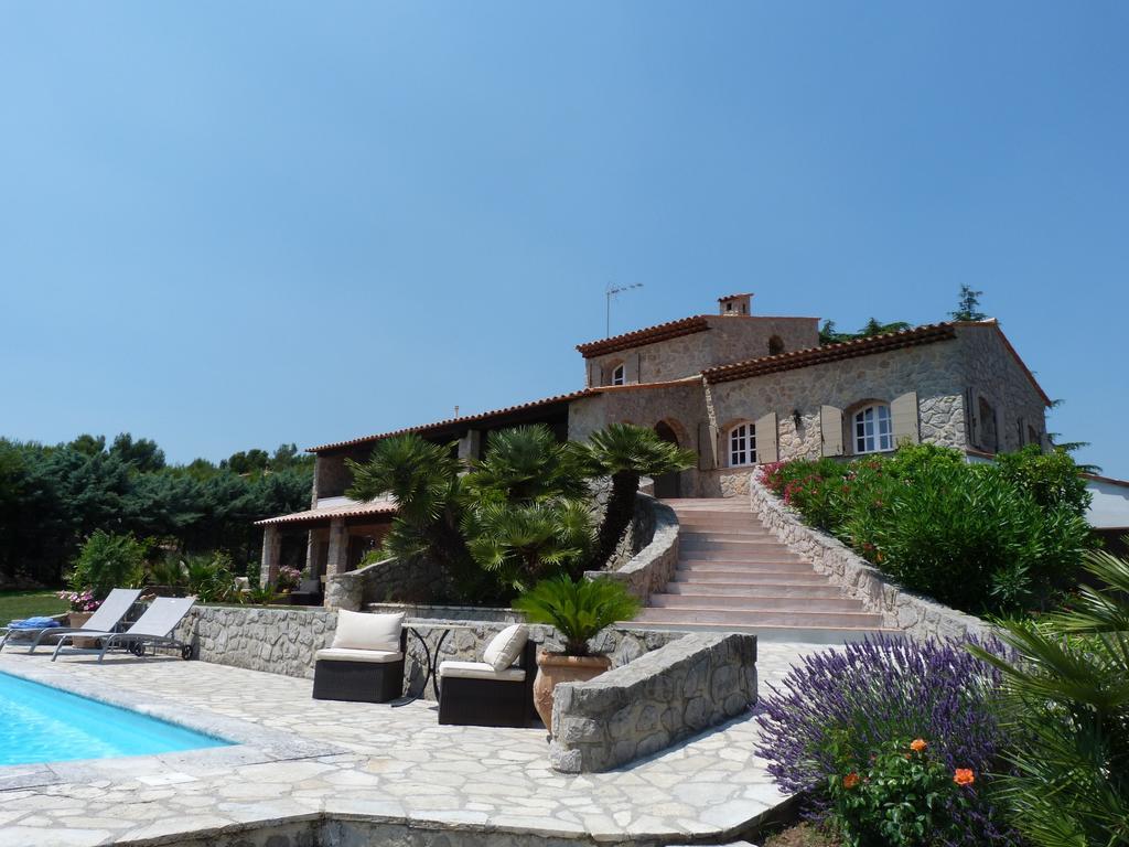 Hôtel La Bastide Des Senteurs à Peymeinade Extérieur photo