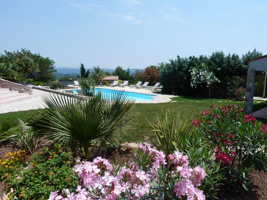 Hôtel La Bastide Des Senteurs à Peymeinade Extérieur photo