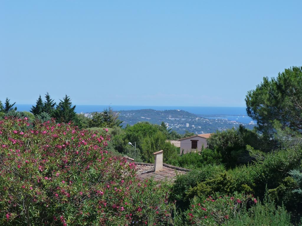 Hôtel La Bastide Des Senteurs à Peymeinade Extérieur photo