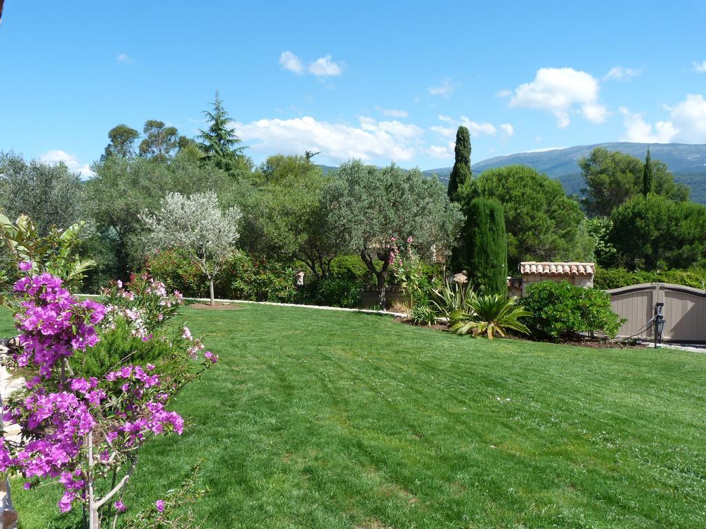 Hôtel La Bastide Des Senteurs à Peymeinade Extérieur photo